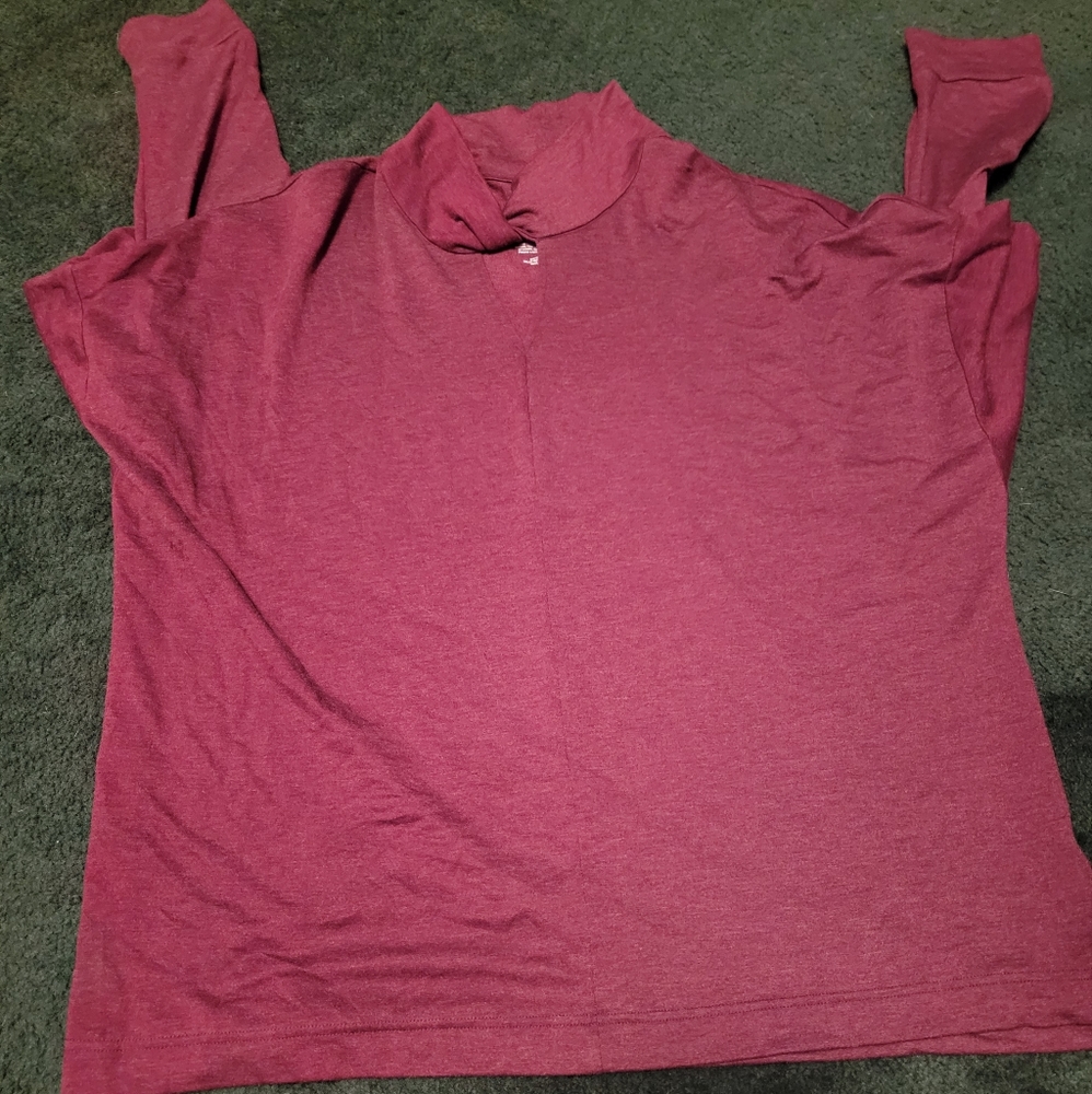 Long sleeve soft womens t shirt
